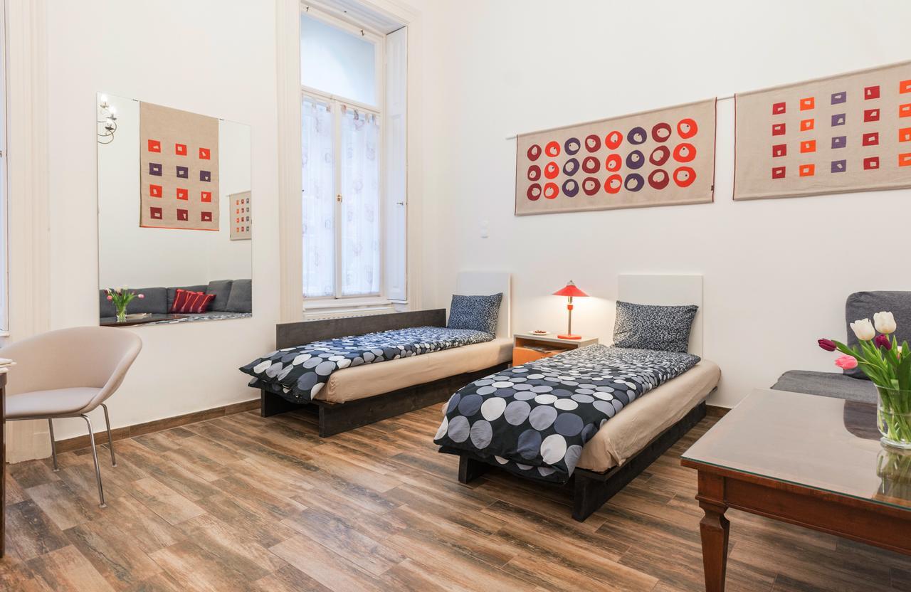 Family And Friends Apartment בודפשט מראה חיצוני תמונה